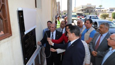 صورة ” وزير الزراعة ” يفتتح معمل الاغذية والاعلاف بميناء دمياط