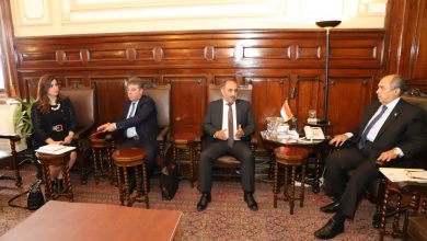 صورة وزير الزراعة يبحث مع نظيره الفلسطيني التعاون الزراعي بين البلدين