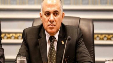 صورة وزيرا التخطيط والري يبحثان الخطة الاستثمارية لوزارة الري للعام المالي 20/2021