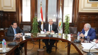 صورة وزير الزراعة” يتعهد بازالة تداعيات كورونا على الصادرات الز اعية