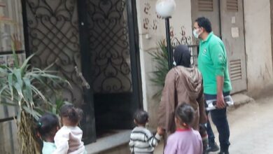 صورة فريق أطفال وكبار بلا مأوى يواصل انقاذ 5 أطفال