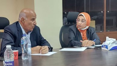 صورة اتفاق بين ” الزراعة” و”اتحاد منتجي الدواجن” لشراء الذرة ب4700 للطن