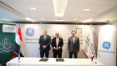 صورة ” جنرال إلكتريك” و”البنك الأهلي” يوقعان بروتوكول تعاون لتوسيع نطاق خدمات الرعاية الصحية