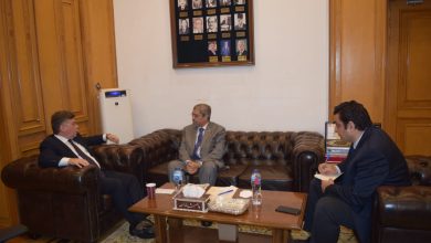 صورة رئيس “الغرف التجارية” يبحث سبل جذب استثمارات وزيادة الصادرات المصرية إلى مالطا