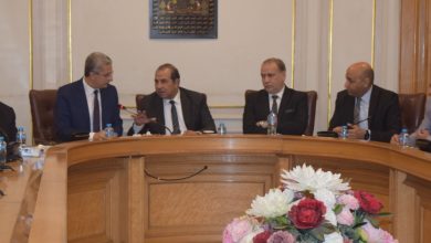 صورة غرفة القاهرة تنظم ندوة تعريفية بمزايا القانون 152 لسنة 2020 لدعم المشروعات المتوسطة والصغيرة
