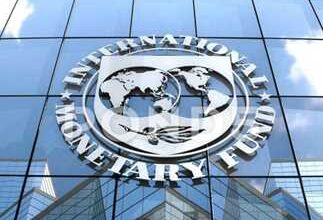 صورة صندوق النقد الدولي: الحكومات قد تخاطر بالتراجع عن الخطوات التي أحرزتها البنوك المركزية لمكافحة التضخم