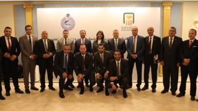 صورة تعاون مشترك بين البنك الأهلي المصري ووزارة المالية وإدارة المنيا التعليمية لميكنة صرف مستحقات العاملين