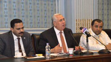 صورة تفاصيل اجتماع وزير الزراعة والبنك المركزي واتحاد الدواجن لحل مشكلة الاعلاف