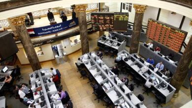صورة “البورصة”  المصرية تكشف حقيقة  القيام بإلغاء عمليات شراء الأسهم وتحويلها لشهادات الايداع الدولية