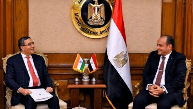 صورة تفاصيل لقاء وزير التجارة والصناعة مع السفير الهندي بالقاهرة