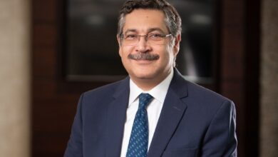 صورة انتخاب ” حسن غانم ” لدورة جديدة رئيساً تنفيذياً لبنك التعمير والإسكان