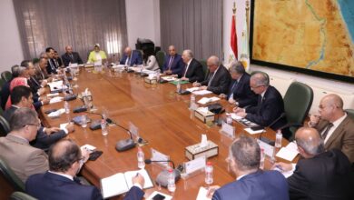 صورة رئيس مجلس إدارة الهيئة القومية للبريد، يترأس الاجتماع الأول لمجلس إدارة الهيئة بتشكيله الجديد