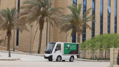 صورة البريد المصري يطلق مشروع تحويل سيارات البريد القديمة إلى سيارات كهربائية