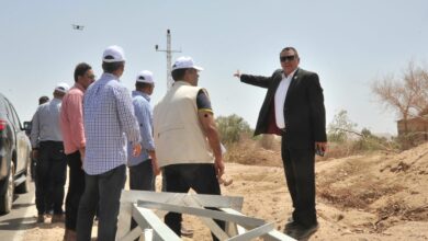 صورة  الريف المصرى  : إطلاق التيار الكهربائى بأراضى مشروع ال ١.٥ مليون فدان فى منطقة الطور(صور)