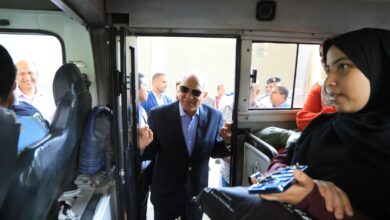 صورة محافظ الجيزة يتابع انتظام العمل داخل موقف سرفيس ناهيا الحضاري