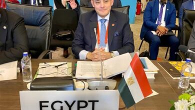 صورة وزير التجارة والصناعة يشارك باجتماعات الدورة الوزارية الـ 39 للجنة التعاون الاقتصادي والتجاري “الكومسك”