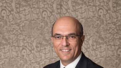 صورة تعيين الدكتور شريف كامل، عميد كلية إدارة الأعمال بالجامعة الأمريكية بالقاهرة، عضوا بمجلس إدارة البنك المركزي المصري