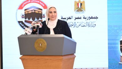 صورة وزيرة التضامن : اختيار 30% احتياطي من حجاج الجمعيات لاستبدالهم بمن يتعذر سفرهم