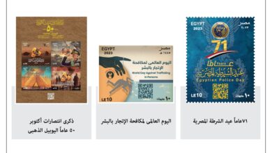 صورة رئيس البريد يكرم طلاب كليات الفنون الفائزين بمسابقة تصميم طوابع البريد التذكارية