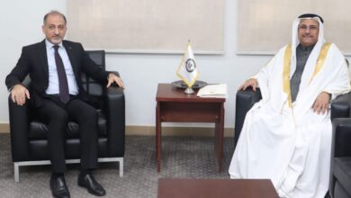 صورة العسومى يطلع مندوب فلسطين بالجامعة العربية تحركات البرلمان العربي لوقف العدوان على غزة