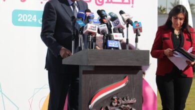 صورة وزير التنمية المحلية ومحافظ الجيزة يشاركان في فاعلية ” صندوق تحيا مصر “