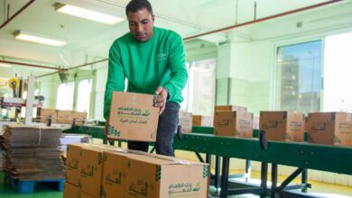 صورة بنك الطعام المصري يطلق قافلة المساعدات الرابعة لاغاثة الفلسطينيين فى غزة