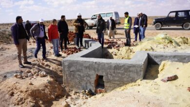 صورة  بحوث الصحراء يُعيِد تاهيل المنازلِ البدويةِ وإنشاءُ خزانات وابار لحصاد المياه بمطروحَ