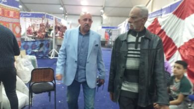 صورة رئيس حي العمرانية يشن حملات على اشغالات شارع نصر الثورة ولطفي السيد ومصرف الكونيسة (صور)