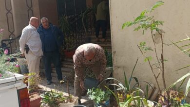 صورة رئيس حي العمرانية يشن حملة على الاشغالات ويتابع اعمال النظافة وشطر عقار الدائري(صور)