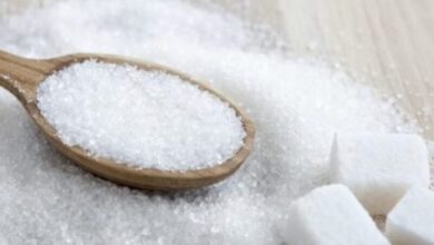 صورة وزير التجارة والصناعة يصدر قراراً بحظر تصدير السكر لمدة 3 أشهر