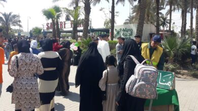 صورة محافظة الجيزة .. توزيع ١٥٠ ألف كيس بلاستيكي مجانا علي رواد الحدائق والمتنزهات