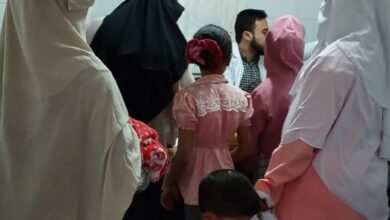 صورة  ” الصحة الانجابية “تنظم قافلة طبية شاملة” لأهالي الزبو  بالواحات البحرية(صور)