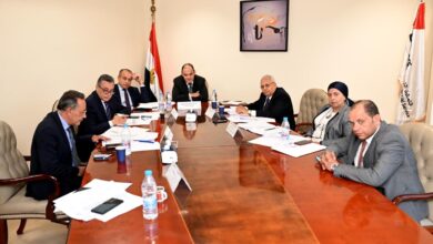 صورة وزير التجارة والصناعة يترأس لجنة الاختبارات الشفهية للمتقدمين للعمل بوظيفة ملحق تجاري