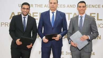 صورة مذكرة تعاون بين هيئة الشراء الموحد وشركة أكسيت بدعم من شركة روش لحوكمة بيانات التكنولوجيا الطبية والصحية