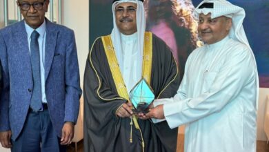 صورة تكريم رئيس البرلمان العربي العربي بمهرجان الإذاعة والتلفزيون بتونس