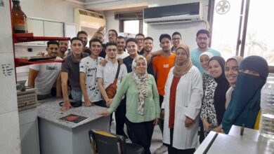 صورة  أمراض النباتات ينقل خبراته لعدد ١٤٥ طالبا من كليات الزراعة والعلوم بالجامعات