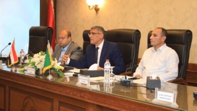 صورة محافظ الجيزة يتابع نسب الإنجاز بملف التصالح في مخالفات البناء