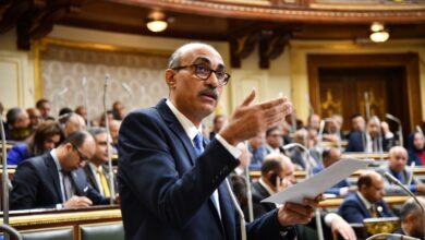 صورة النائب ايهاب منصور بتقدم بسؤال حول  مستحقات العاملين بالصناديق الخاصة بمديرية التعليم بالجيزة