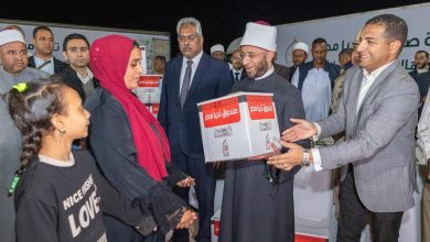 صورة “صندوق تحيا مصر” يكثف قوافل السلع العذائية بالمناطق النائية والحدودية في  حلايب وشلاتين