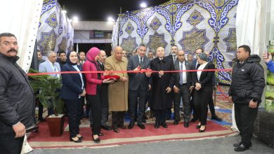 صورة وزير التموين ومحافظ القاهرة ورئيس الغرفة التجارية يفتتحون معرض “أهلاً رمضان” بميدان السواح