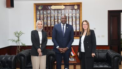 صورة رئيس البريد المصري تستقبل المدير التنفيذي لبريد كوت ديفوار