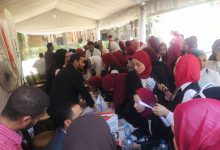 صورة وسط إقبال كثيف من خريجي الكليات والمعاهد.. طرح 35 ألف فرصة جديدة عمل للشباب(صور)