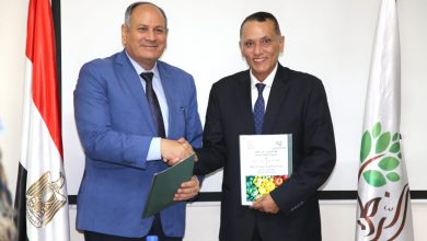 صورة تفاصيل بروتوكول التعاون بين شركة  الريف المصرى ومركز البحوث الزراعية لإنتاج تقاوى هجين الخيار “حورس” فى أراضى ال ١,٥ مليون فدان