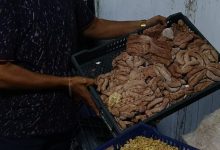 صورة الجيزة” تضبط 3 أطنان برجر وسجق وعجينة كفتة ودهون حيوانية فاسدة