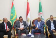 صورة نقيب الزراعيين يبحث توفير إحتياجات موريتانيا من المهندسين لتطوير القطاع الزراعي