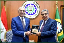 صورة رئيس البنك الزراعي المصري يبحث مع  محافظ الدقهلية دعم المشروعات التنموية وتمويل صغار المزارعين