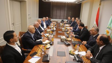 صورة تفاصيل اجتماع وزيرا الزراعة والتموين ورئيس جهاز مستقبل مصر  مع اتحاد الدواجن