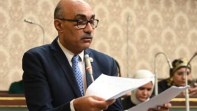 صورة قال ان تاخير صرف التعويضات مخالف للدستور.. النائب ايهاب منصور : اكثر من 4 سنوات تاخير و الرى و المساحة لا يبالوا