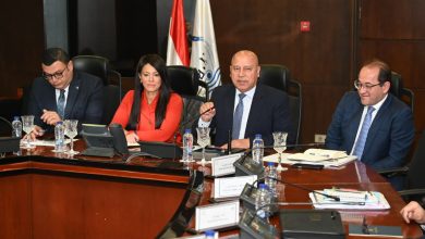 صورة وزير الصناعة : إلزام كل مصنع بإنشاء محطة معالجة للصرف الصناعي  قبل الصرف على الشبكة العمومية