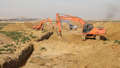 صورة لحل أزمة أراضي “قوتة”.. وزير الزراعة ومحافظ الفيوم يتفقدان اعمال الصرف والري بزمام الـ 16 ألف فدان(صور)